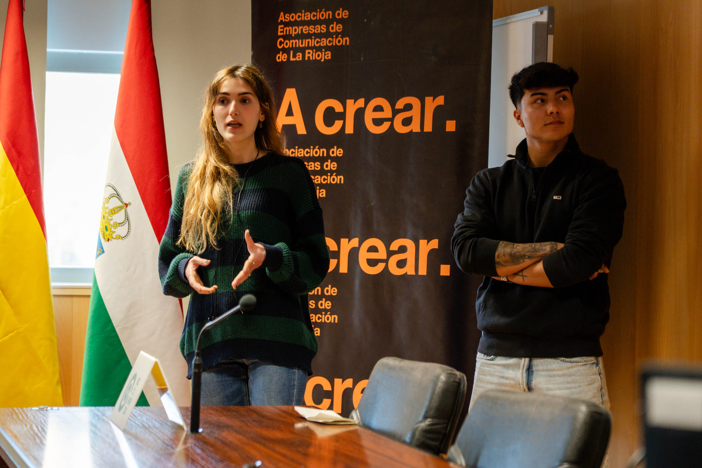 Imágenes y video de las acciones de street marketing de los estudiantes de IES Comercio